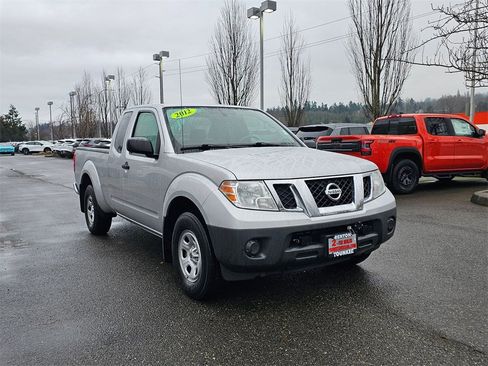 Used 2012 Nissan Frontier S w/ S Preferred Pkg image 3