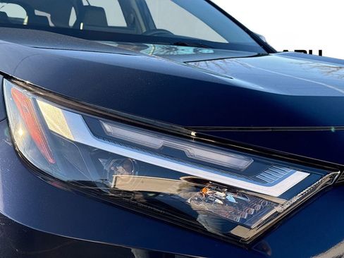 Used 2024 Toyota RAV4 XLE Premium image 39