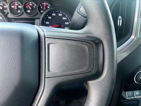 Used 2022 Chevrolet Silverado 1500 Custom Trail Boss AWD/4WD image 21