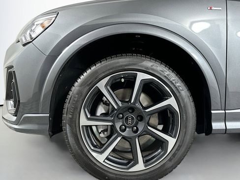 New 2025 Audi Q3 2.0T Premium Plus image 11