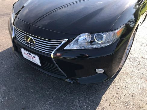 Used 2013 Lexus ES 350 w/ Luxury Pkg FWD image 57