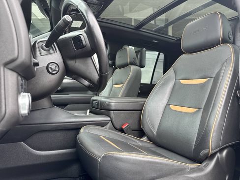 Used 2021 GMC Yukon AT4 w/ AT4 Premium Package AWD/4WD image 38