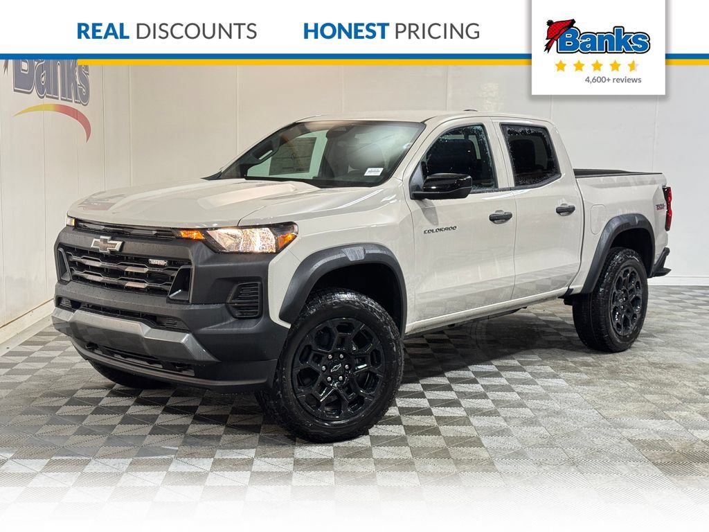 New 2026 Chevrolet Colorado Trail Boss AWD/4WD image 1