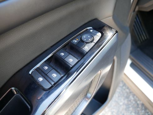 Certified 2023 Nissan Pathfinder SL w/ SL Premium Package AWD/4WD image 19