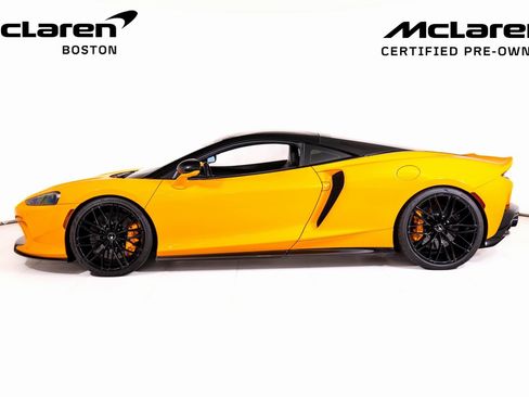 Used 2023 McLaren GT image 2