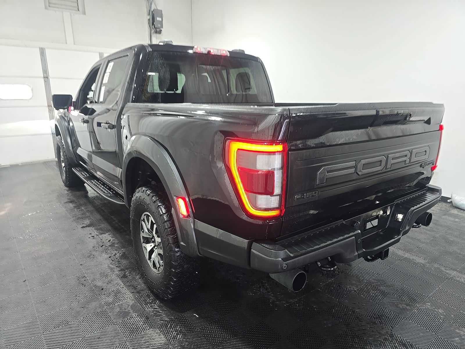 Used 2023 Ford F150 Raptor AWD/4WD image 4