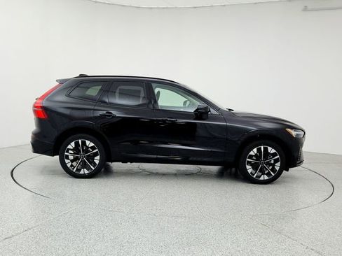 New 2026 Volvo XC60 B5 Plus w/ Protection Package Premier image 4
