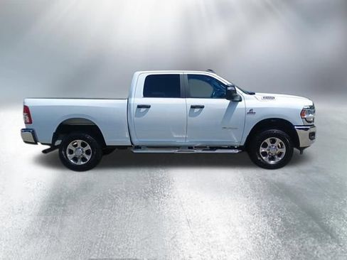 Used 2024 RAM 2500 Big Horn AWD/4WD image 7