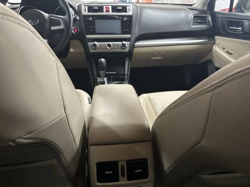 Used 2016 Subaru Outback 2.5i Limited image 23
