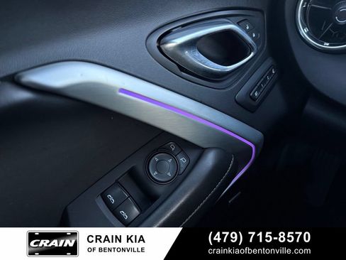 Used 2020 Chevrolet Camaro SS RWD image 10