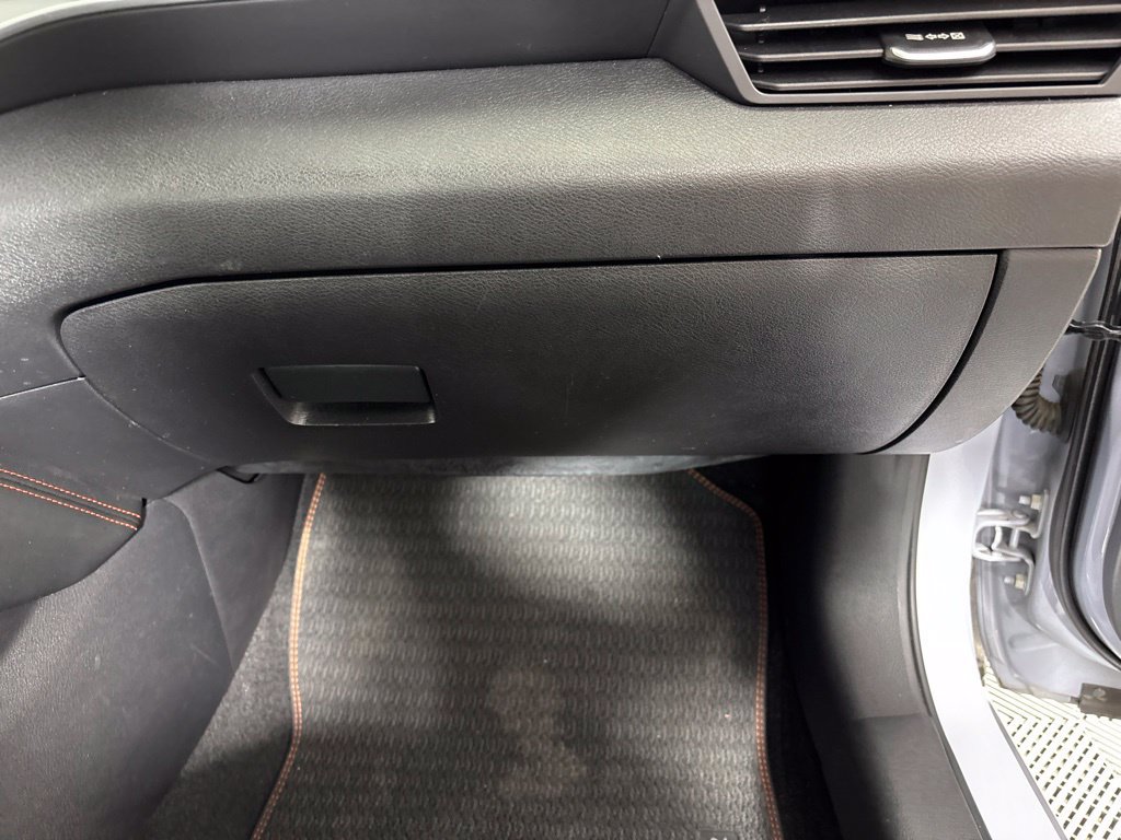 Used 2025 Nissan Altima 2.5 SR FWD image 17