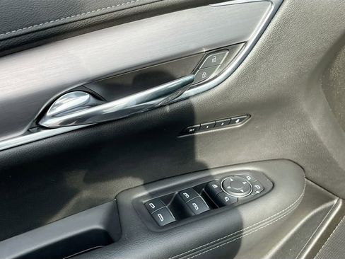 Certified 2024 Cadillac XT6 Luxury w/ LPO, Floor Liner Package AWD/4WD image 11