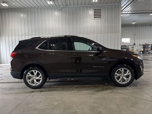 Used 2020 Chevrolet Equinox LT image 5
