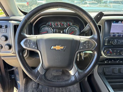 Used 2018 Chevrolet Silverado 1500 LTZ Z71 w/ LTZ Plus Package AWD/4WD image 19