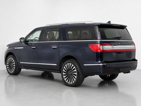 Used 2020 Lincoln Navigator L Reserve w/ Luxury Package AWD/4WD image 7
