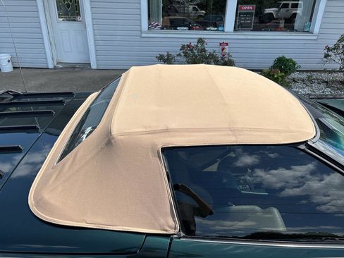 Used 1994 Chevrolet Corvette Convertible image 10