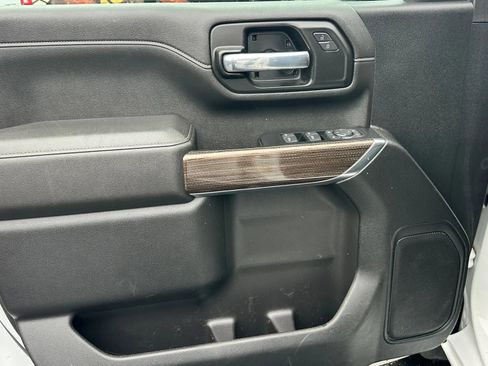 Used 2021 Chevrolet Silverado 2500 LT w/ Fleet Comfort Package image 13