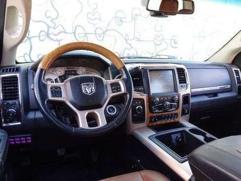 Used 2014 RAM 2500 Longhorn image 43