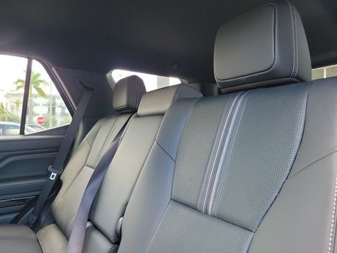 New 2026 Toyota 4Runner Limited AWD/4WD image 6