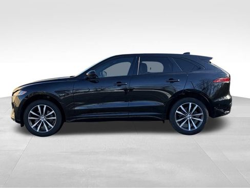 Used 2025 Jaguar F-PACE R-Dynamic S image 5