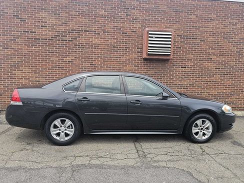 Used 2015 Chevrolet Impala Limited LS FWD image 2