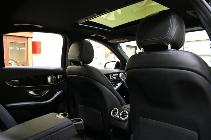 Used 2019 Mercedes-Benz C 300 4MATIC Sedan image 53