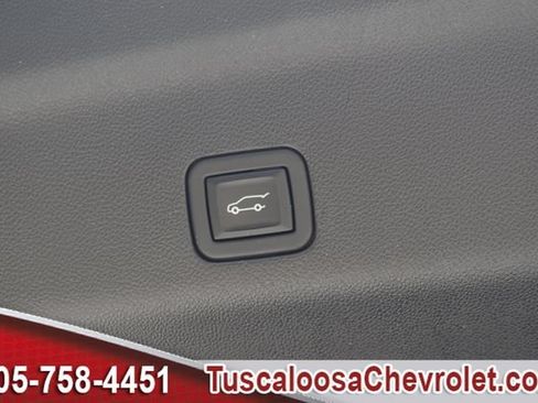 Certified 2024 GMC Yukon SLT RWD image 9