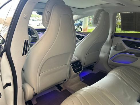 Used 2022 Mercedes-Benz EQS 450+ Sedan w/ Exclusive Trim Package image 36