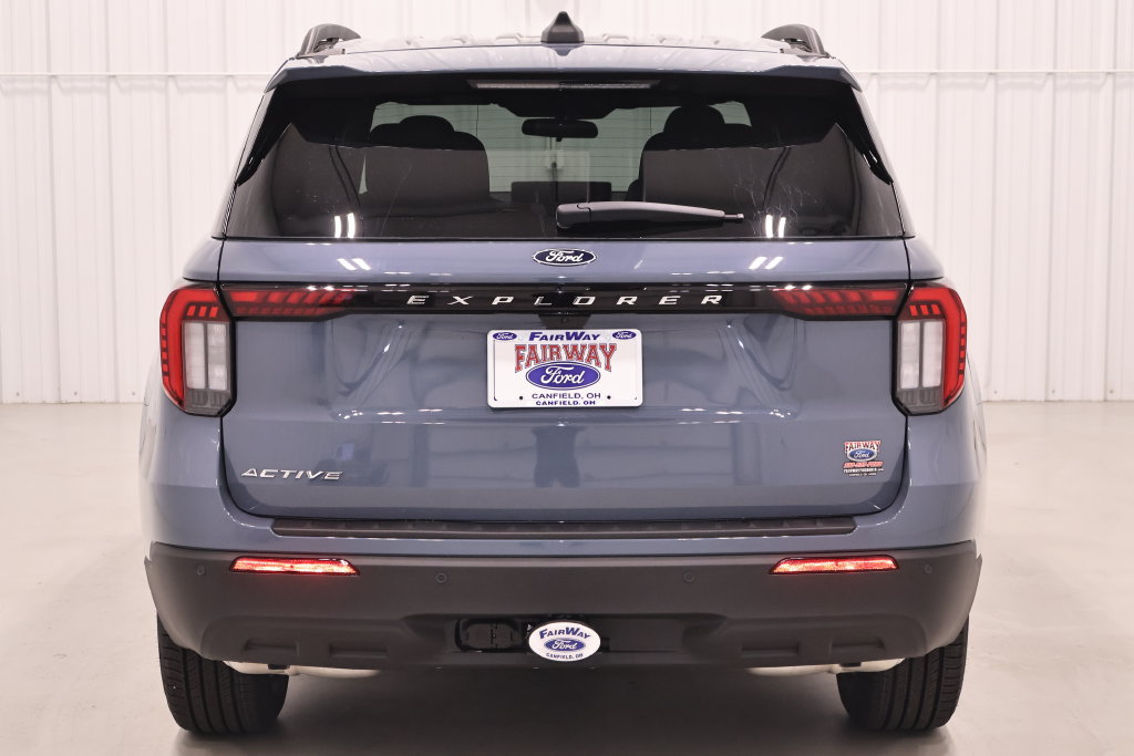 New 2027 Ford Explorer Active AWD/4WD image 8