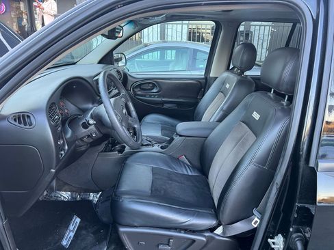 Used 2008 Chevrolet TrailBlazer SS image 16
