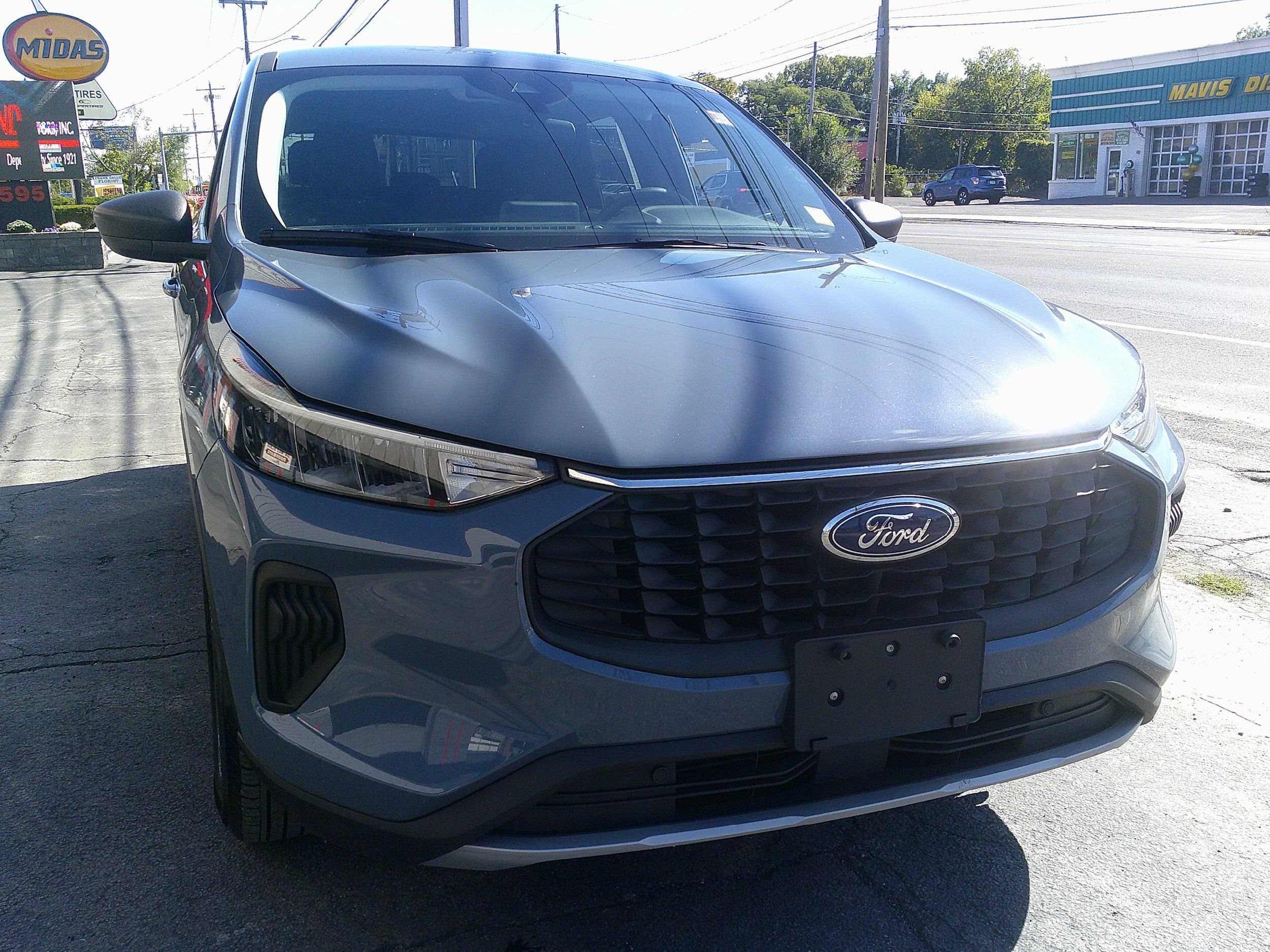 Used 2025 Ford Escape Active AWD/4WD image 14