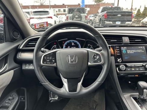 Certified 2019 Honda Civic EX image 10