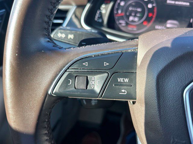 Used 2017 Audi Q7 3.0T Prestige AWD/4WD image 16