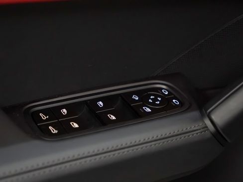 New 2025 Porsche Cayenne S image 23