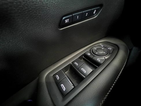 Used 2020 Cadillac XT6 Premium Luxury AWD/4WD image 22