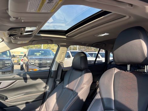 Used 2023 Subaru Crosstrek 2.5i Limited w/ Moonroof Package image 14
