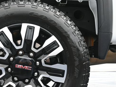 Used 2024 GMC Sierra 2500 Pro w/ Convenience Package RWD image 38