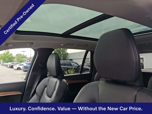 Certified 2023 Volvo XC90 B6 Plus AWD/4WD image 15