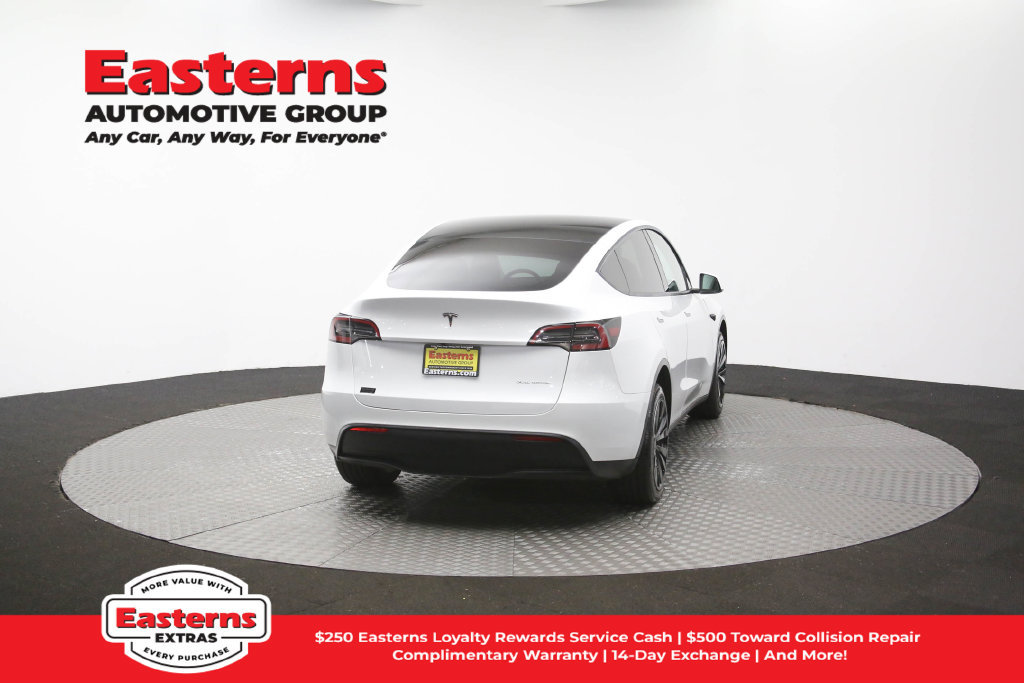 Used 2023 Tesla Model Y Long Range AWD/4WD image 36