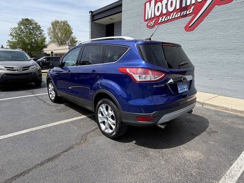 Used 2014 Ford Escape Titanium w/ Equipment Group 401A AWD/4WD image 9
