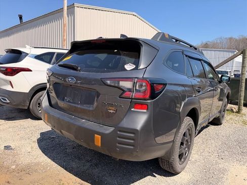 Used 2024 Subaru Outback Wilderness image 14