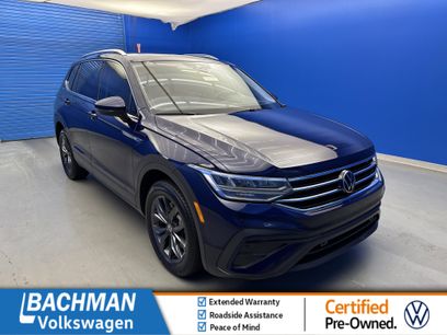 Certified 2023 Volkswagen Tiguan SE w/ Panoramic Sunroof Package