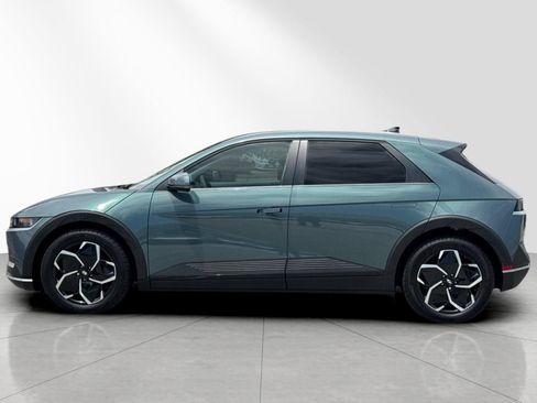 Certified 2024 Hyundai Ioniq 5 SEL RWD image 7