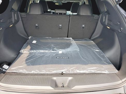 New 2025 Nissan Murano SV image 12