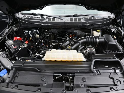 Used 2022 Ford F150 XLT w/ Equipment Group 302A High image 8