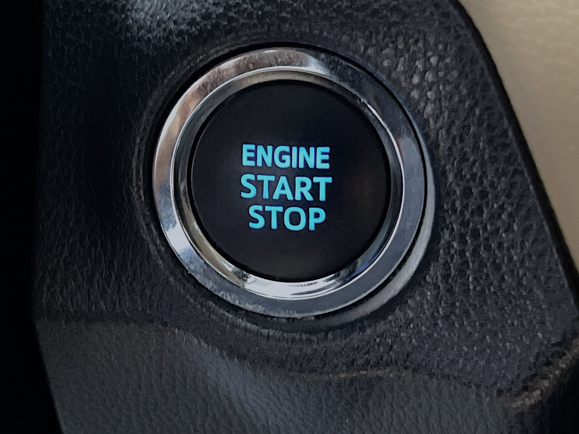 Used 2022 Toyota RAV4 XLE FWD image 23