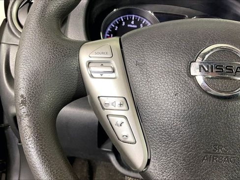 Used 2016 Nissan Versa SV image 26