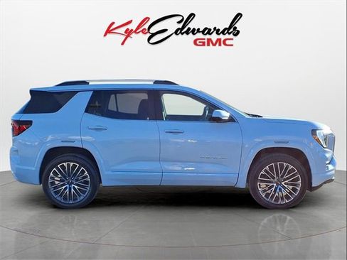 New 2026 GMC Terrain Denali image 4