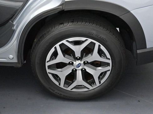 Used 2020 Subaru Forester Premium AWD/4WD image 29