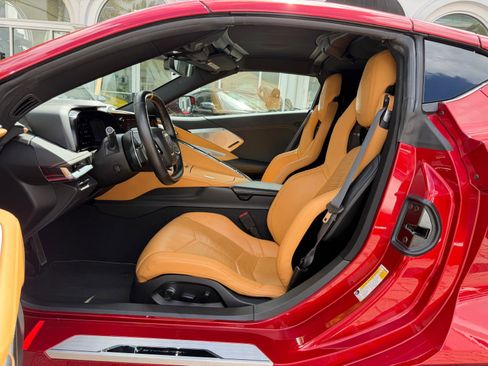 Used 2021 Chevrolet Corvette Stingray Preferred Cpe w/ Z51 Performance Package image 32